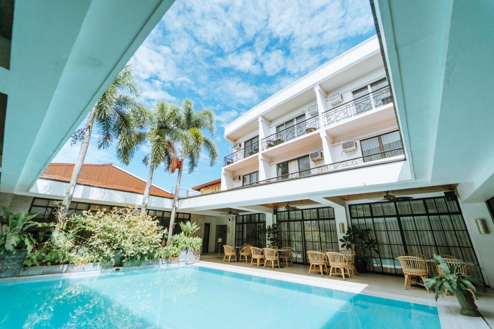 Sugarland Hotel Bacolod Bagian luar foto
