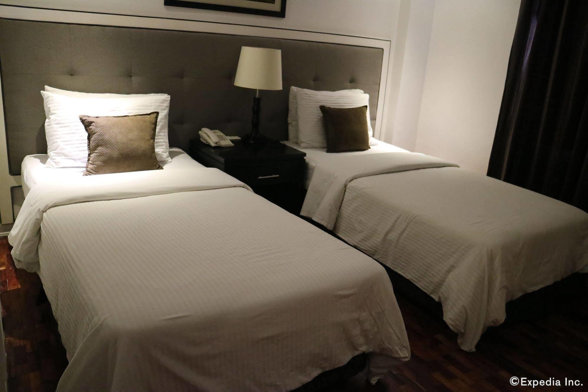 Sugarland Hotel Bacolod Bagian luar foto