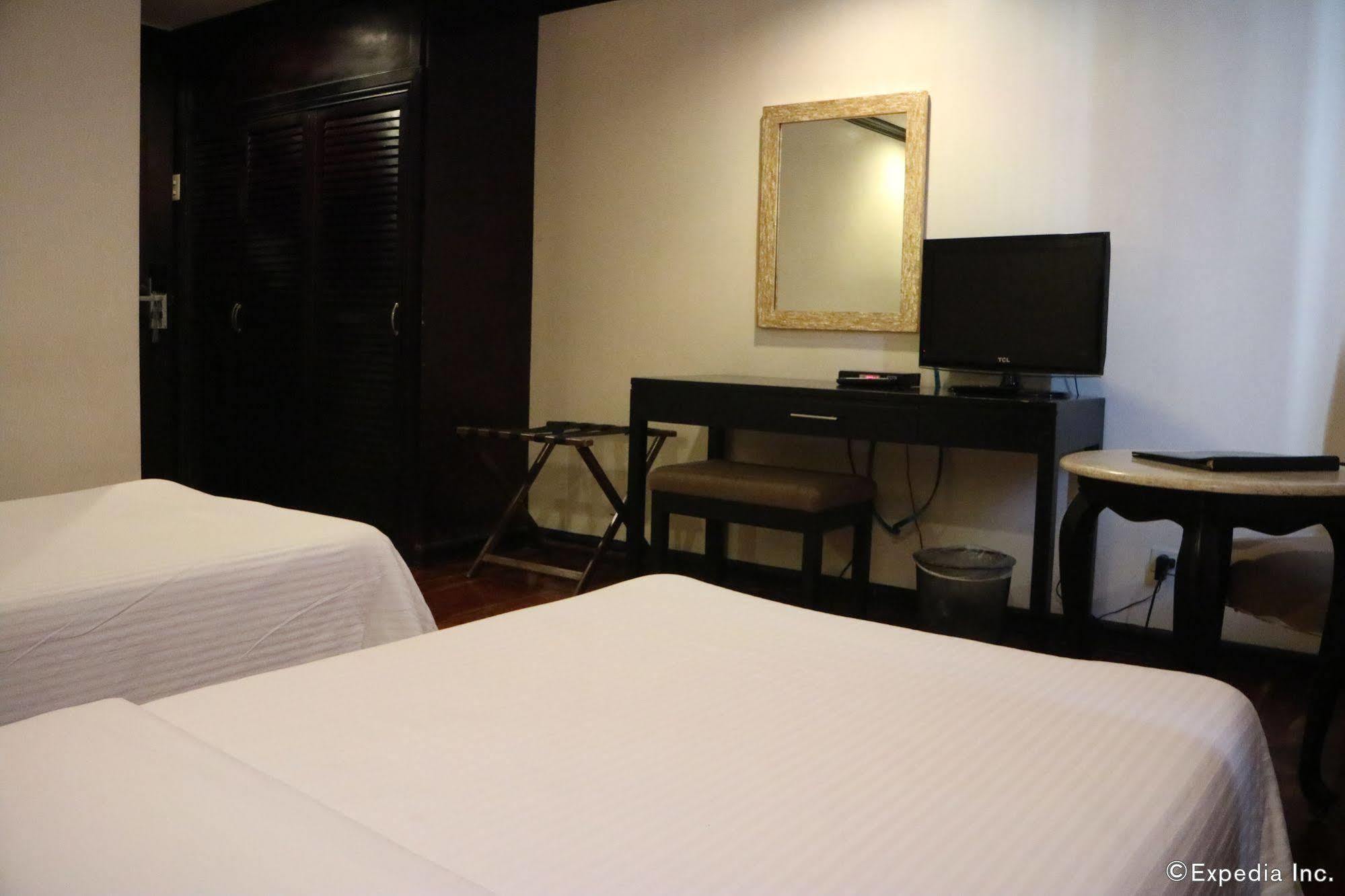 Sugarland Hotel Bacolod Bagian luar foto